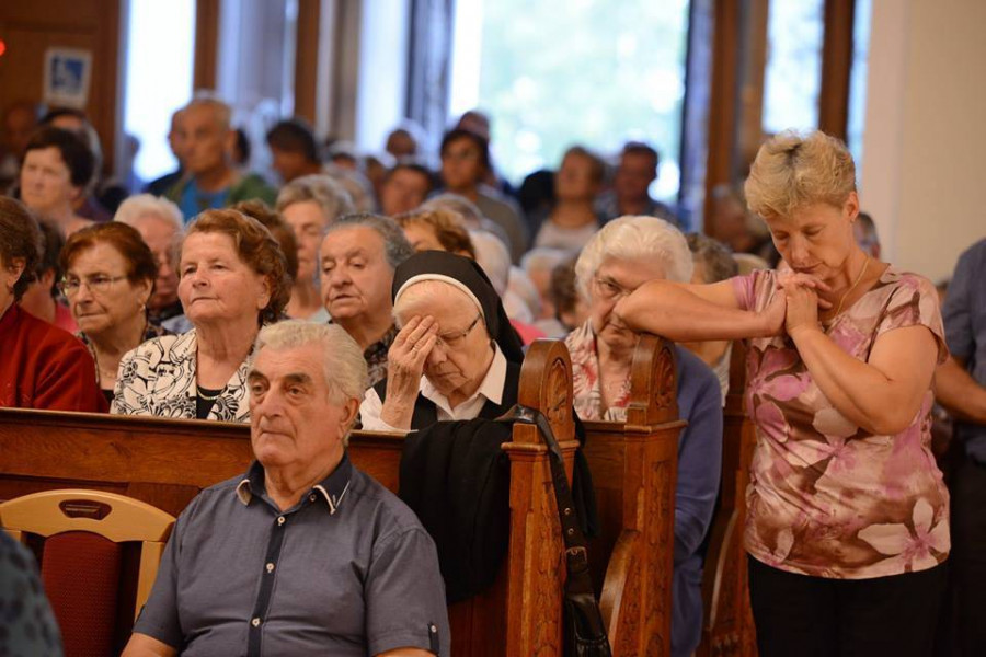 Škofijsko romanje bolnikov, invalidov in starejših