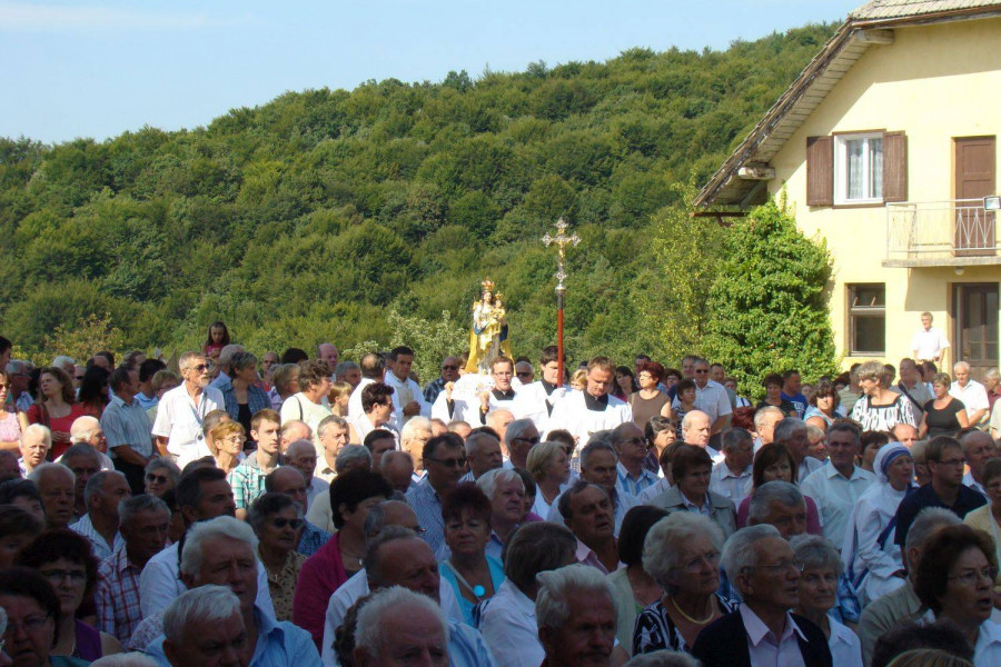 Nagovor škofa Andreja Glavana pri maši na Marijino vnebovzetje