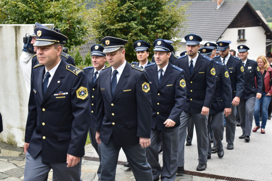 V Bohinju potekala 15. maša za policistke in policiste