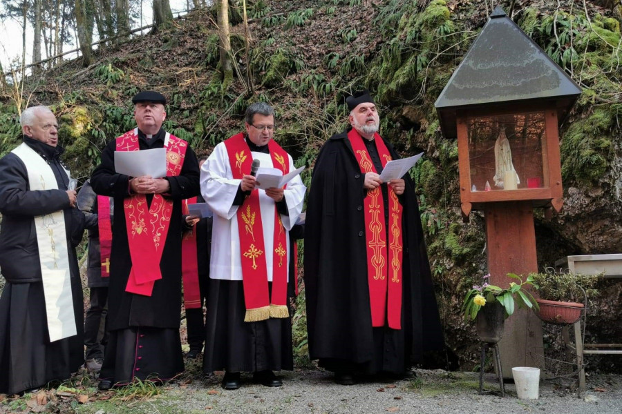 Obletnica mučeništva blaženega Alojzija Grozdeta na Mirni