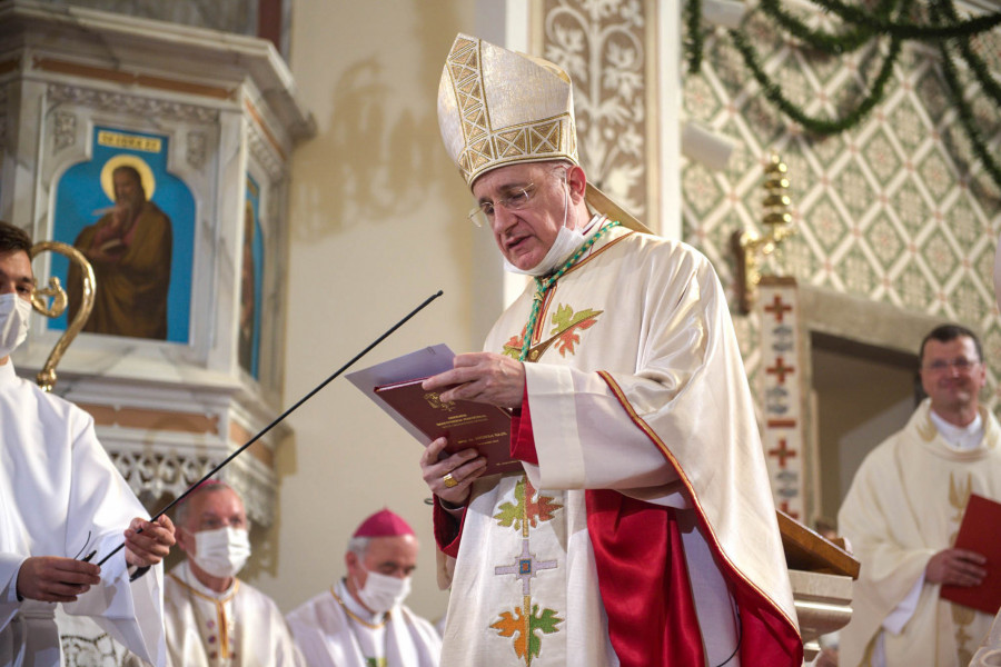 Homilija apostolskega nuncija msgr. Jean-Marie Speicha ob posvečenju msgr. dr. Andreja Sajeta